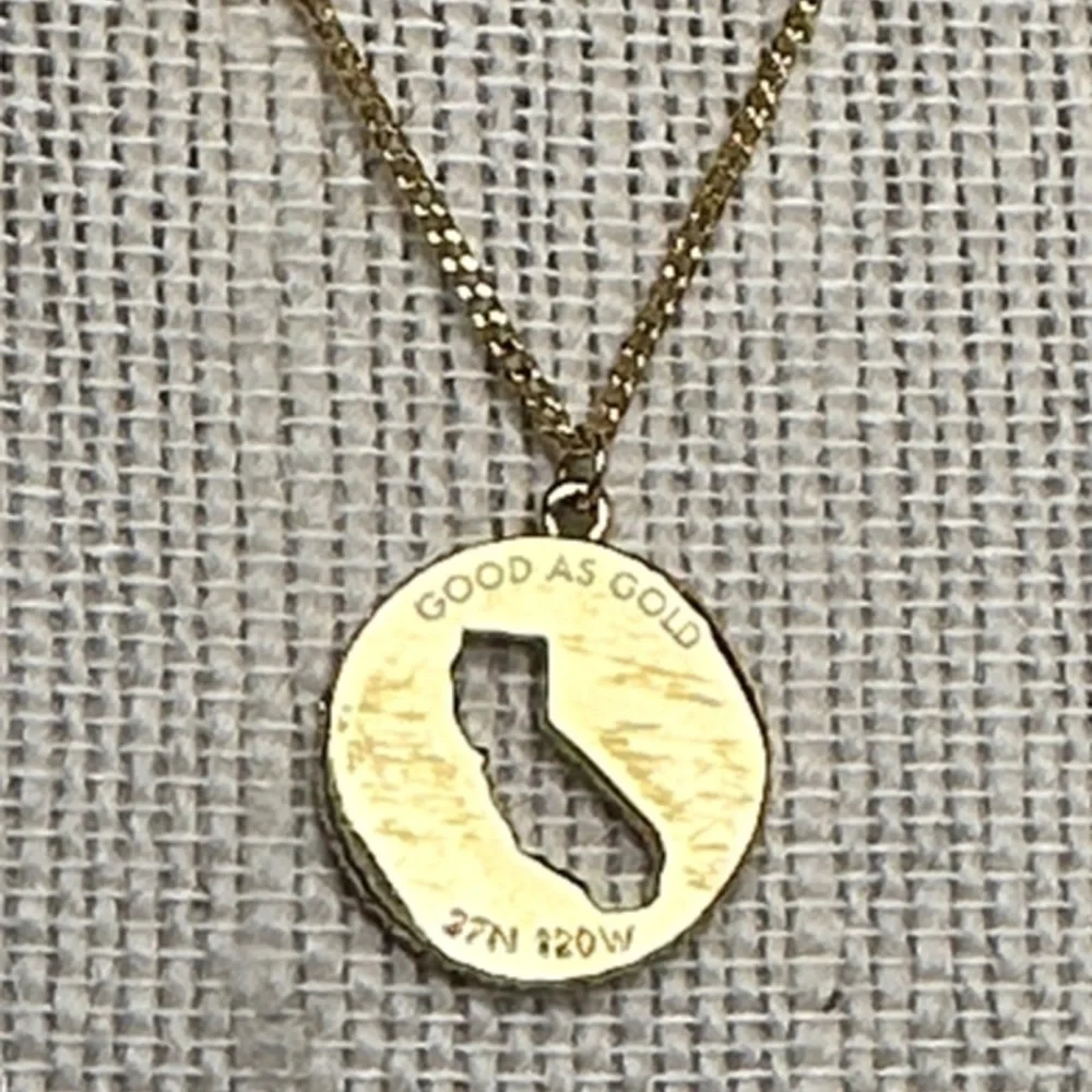 Kate Spade Gold Tone Round California Pendant Necklace 24” with 3” Extender